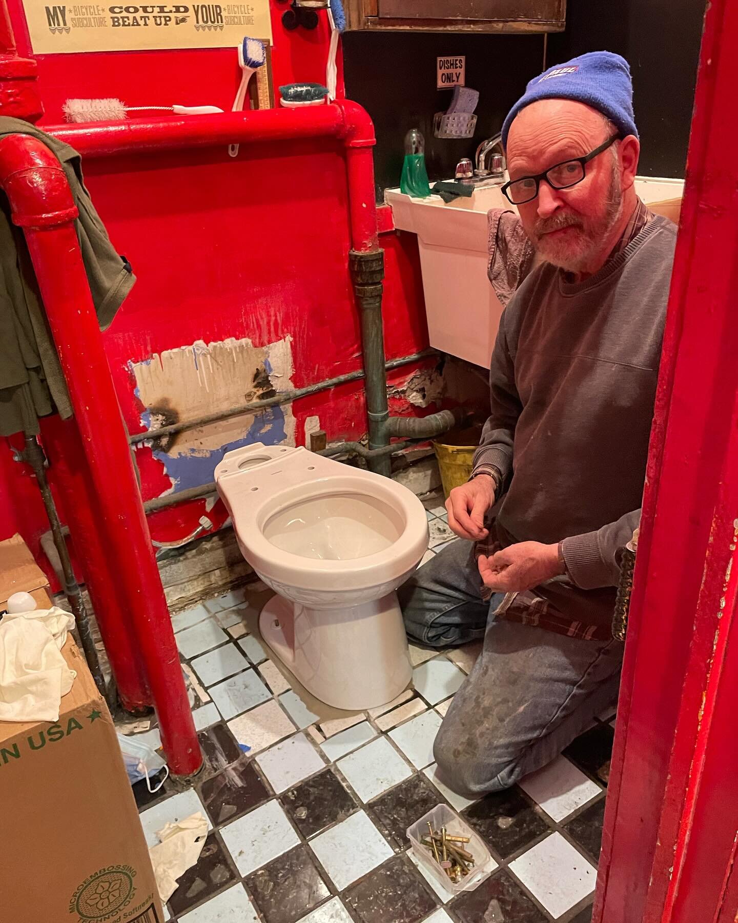 New Year.
New Toilet.
This is our friend Mike the Carpenter. He makes beautiful &amp; functional things out of wood, like cabinets, cutting boards and benches. He&rsquo;s a certified Tree Keeper. He installs toilets. And he has lots of stories.
